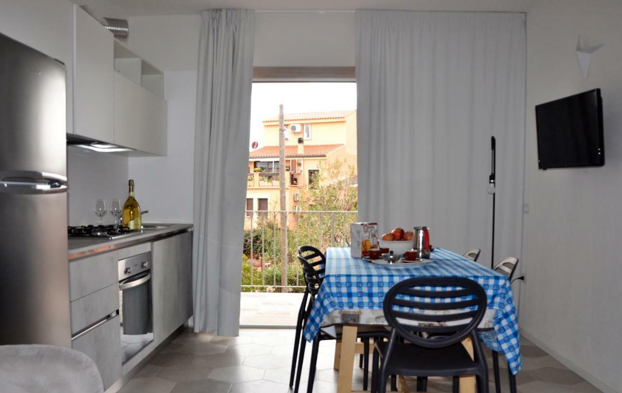 Le Perle Dell'Isola Apartment Isola Rossa Exterior photo