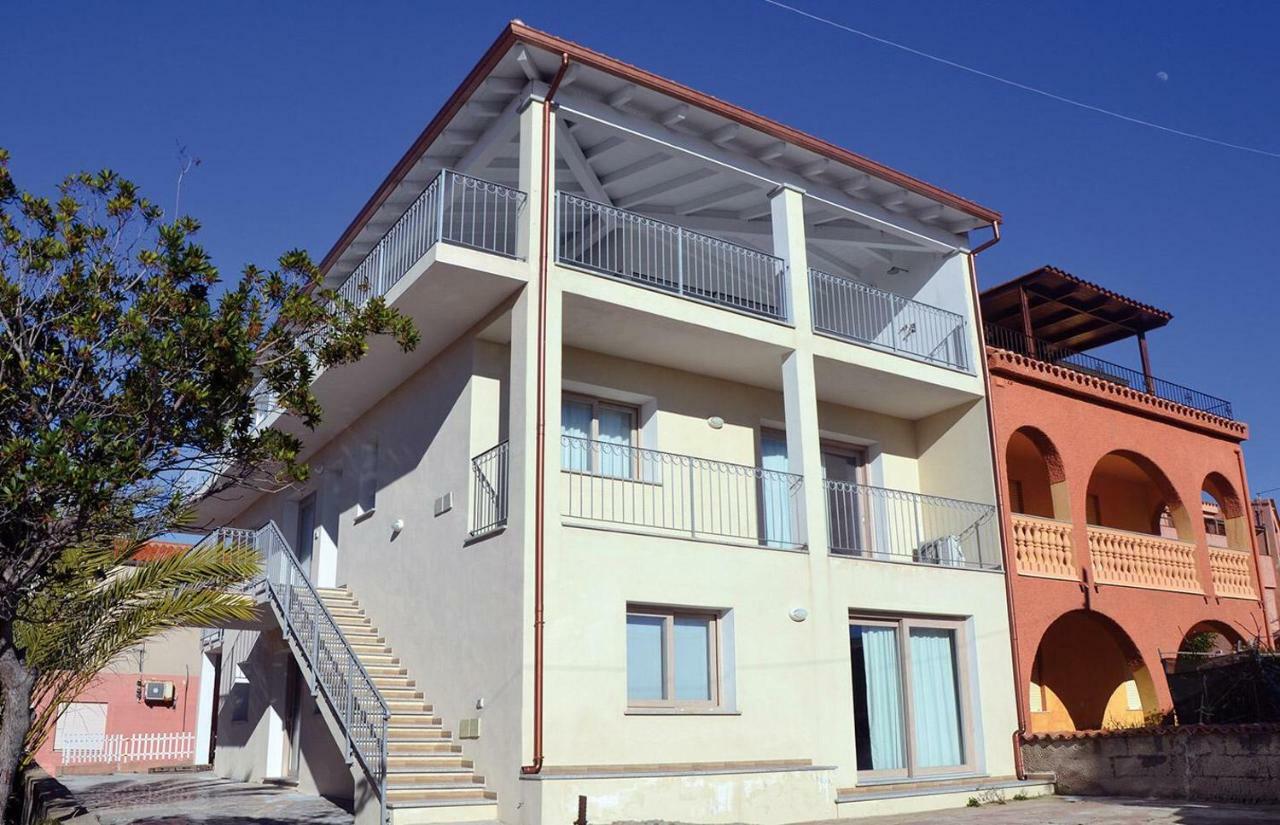 Le Perle Dell'Isola Apartment Isola Rossa Exterior photo